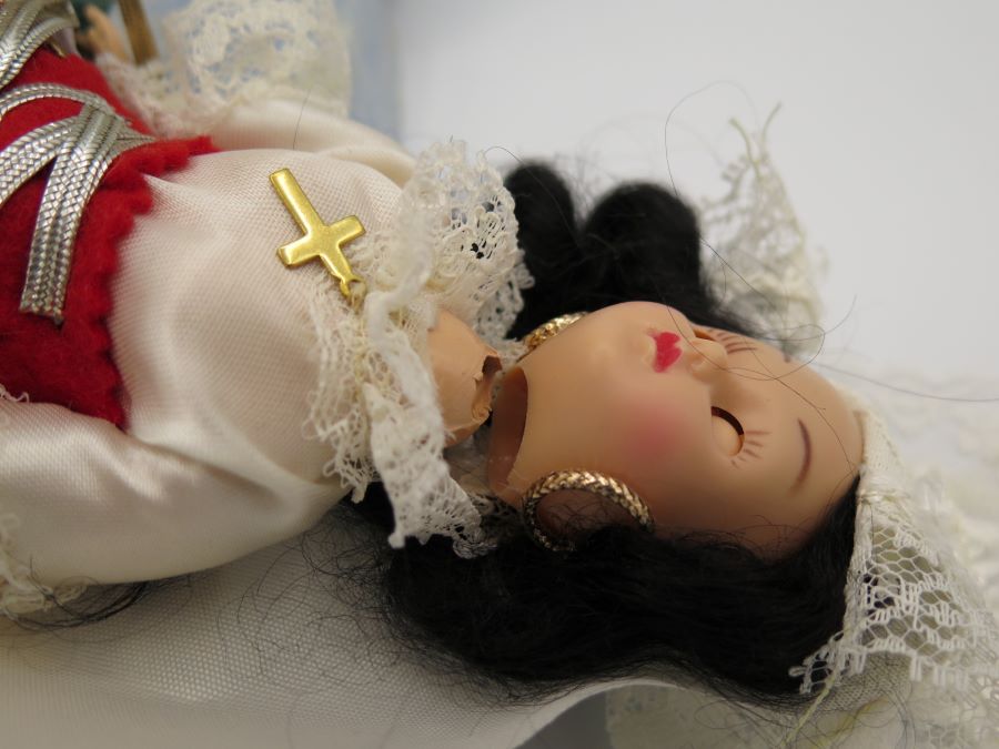 Seattle World's Fair Doll - Image 4